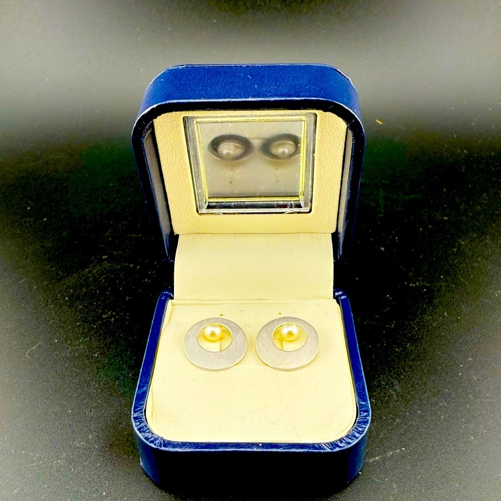 Circle Geometric Earrings with Cultured Pearls by Misaki NIB